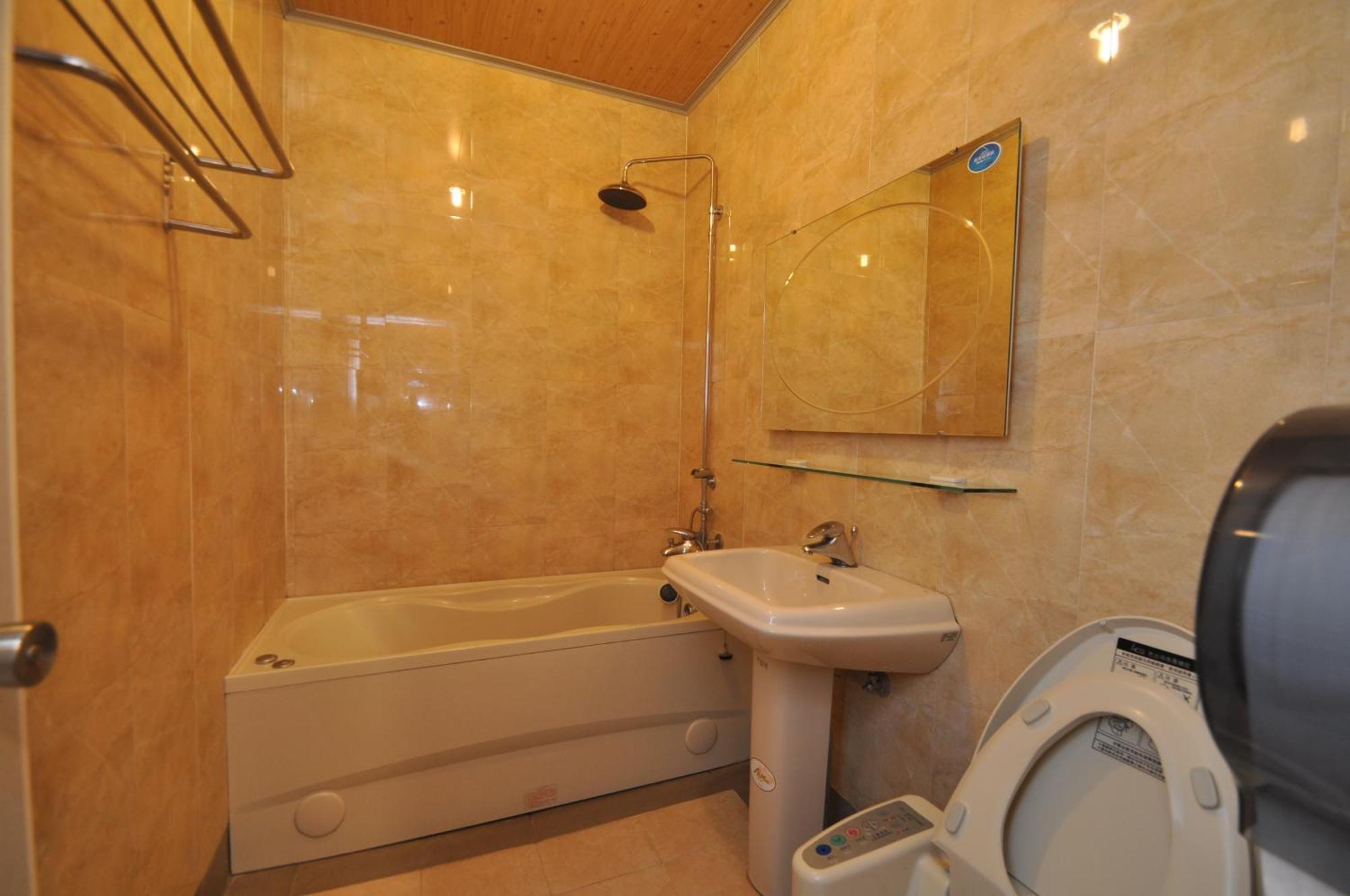 Kingtaiwan Hotel Lugu Εξωτερικό φωτογραφία